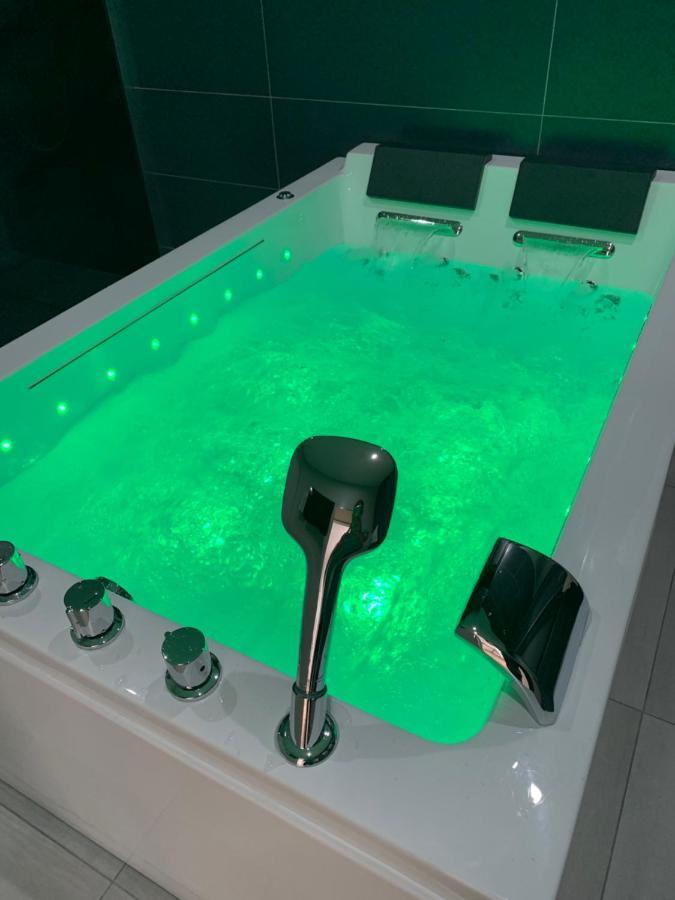 Rcspa Loft Spa Lägenhet Reims Exteriör bild
